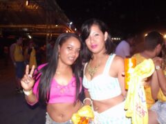 Oktober 10 Anos